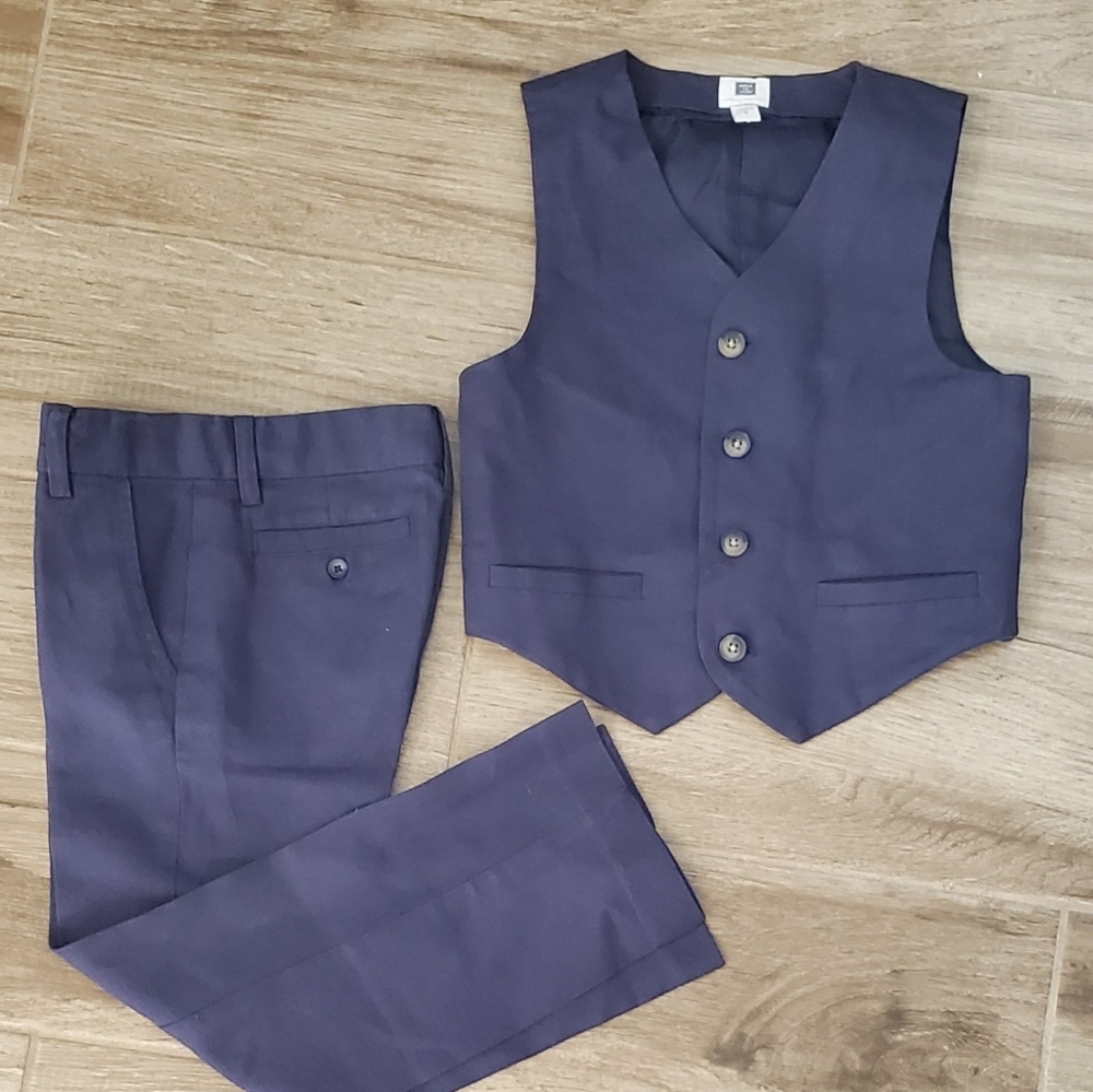 Janie and Jack suit